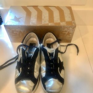 Golden Goose Sneakers